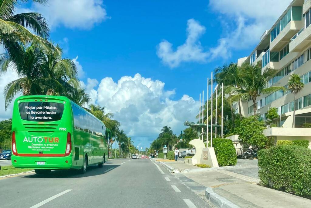 Cancun Oceanfront, Entire Apartment 외부 사진