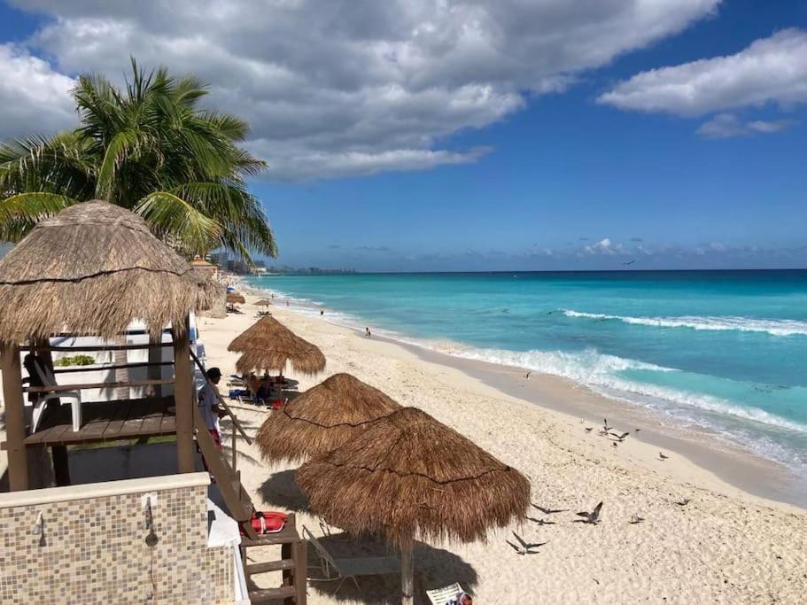 Cancun Oceanfront, Entire Apartment 외부 사진