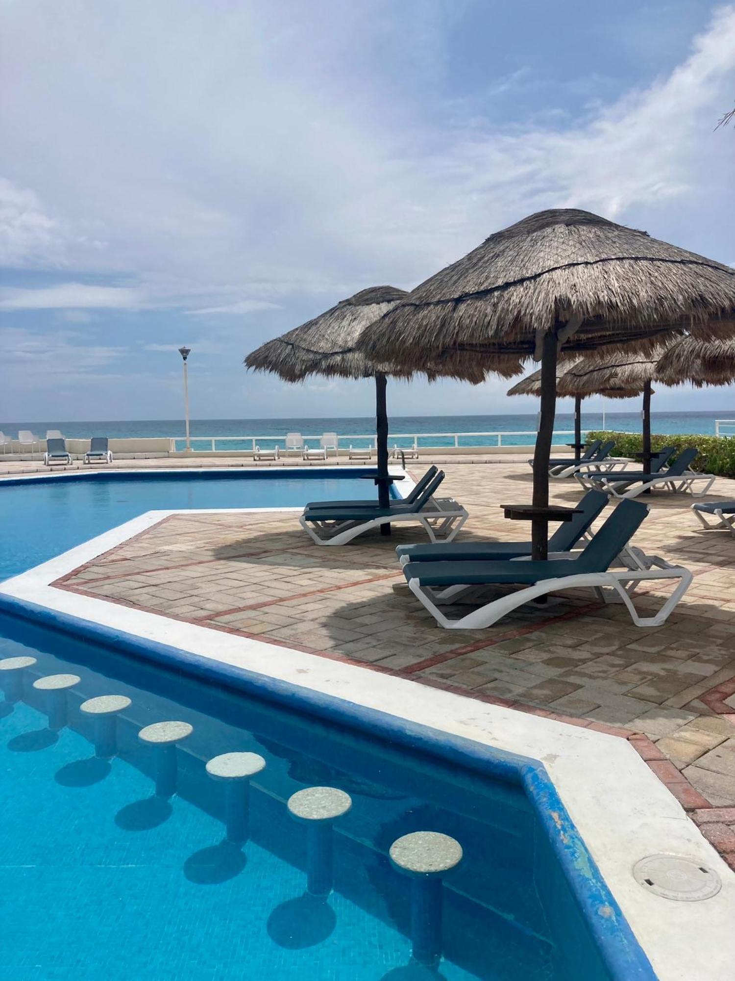 Cancun Oceanfront, Entire Apartment 외부 사진